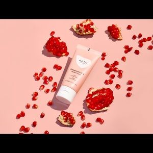 🎂 Alto skincare - Pomegranate mask